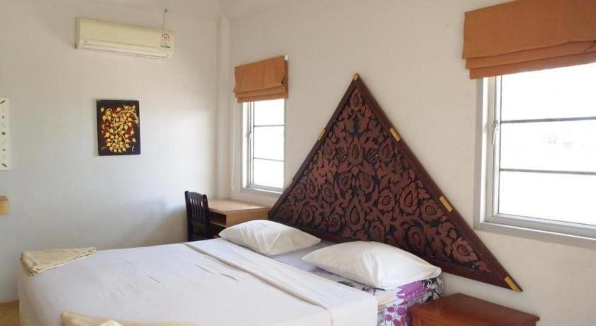 Jinta Resort 3*